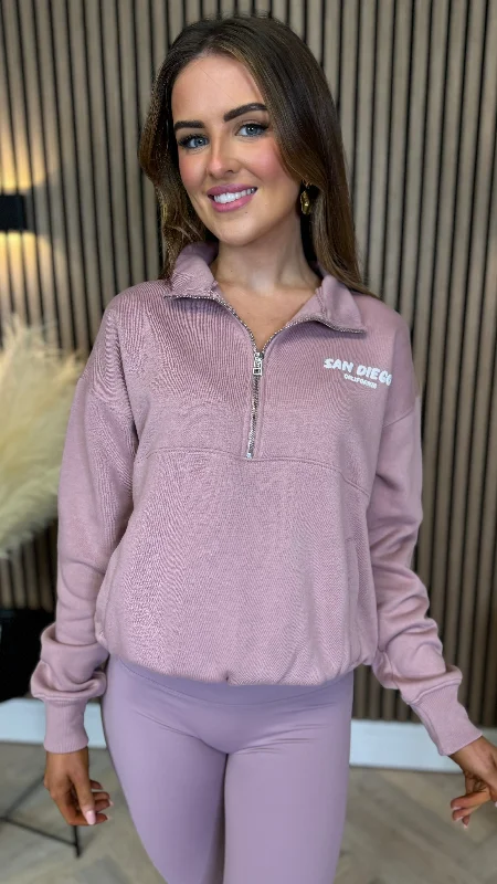 Darya Mauve 'SAN DIEGO' Slogan Half Zip Sweatshirt