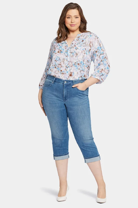 Marilyn Straight Crop Jeans In Plus Size - Stunning